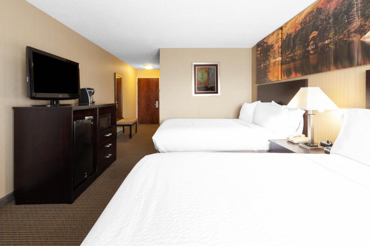 Days Inn By Wyndham Plattsburgh Extérieur photo