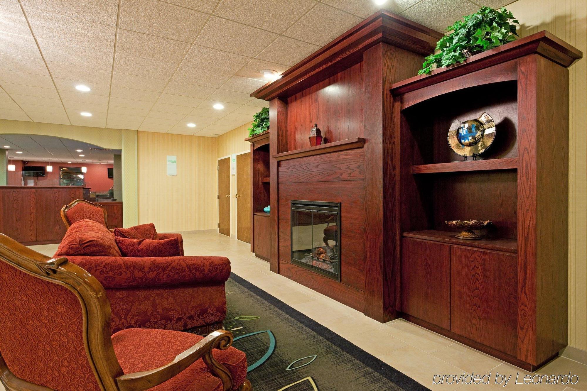 Days Inn By Wyndham Plattsburgh Intérieur photo