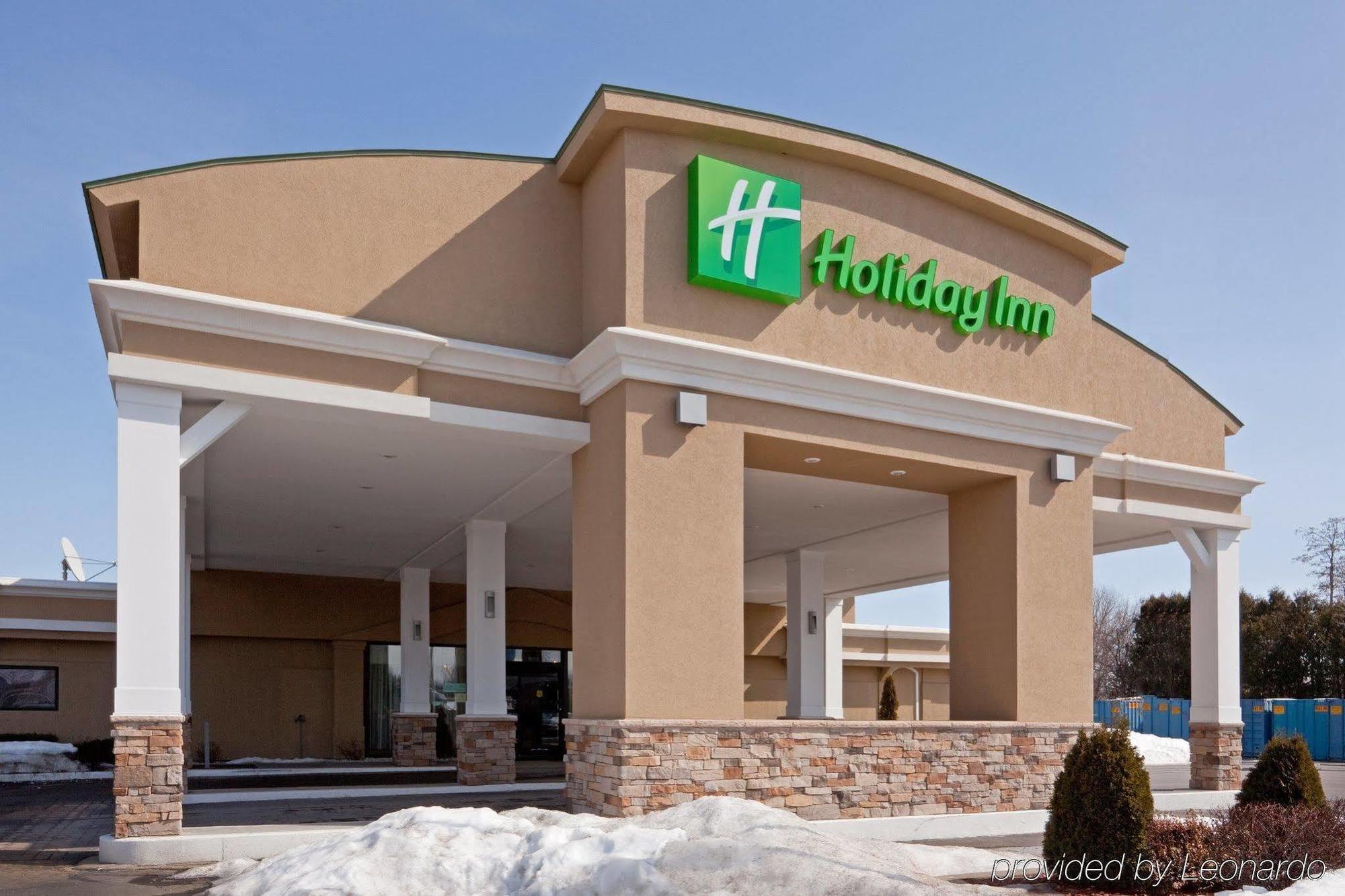 Days Inn By Wyndham Plattsburgh Extérieur photo